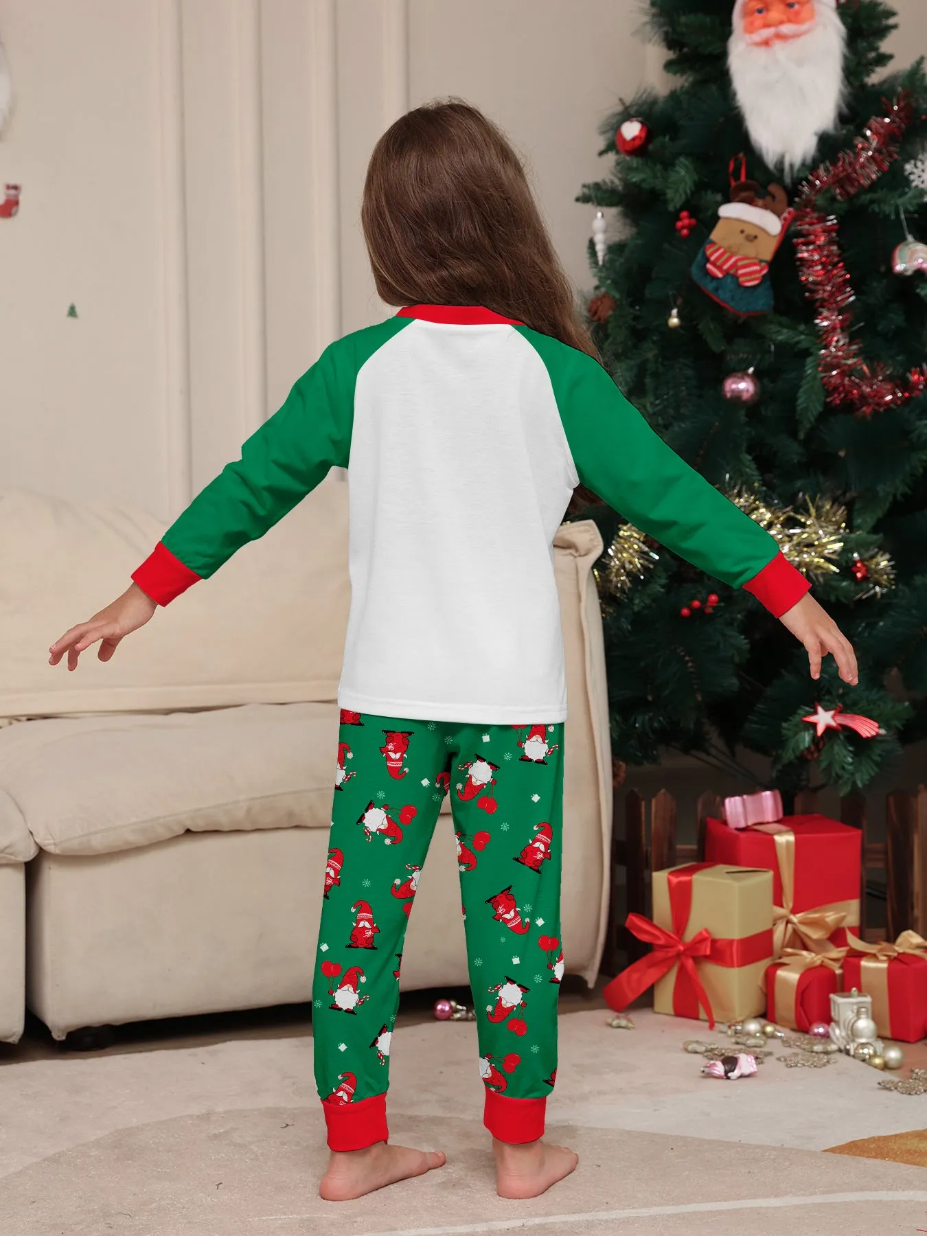 Family Parent-Child Green Printed Santa Pajama Set