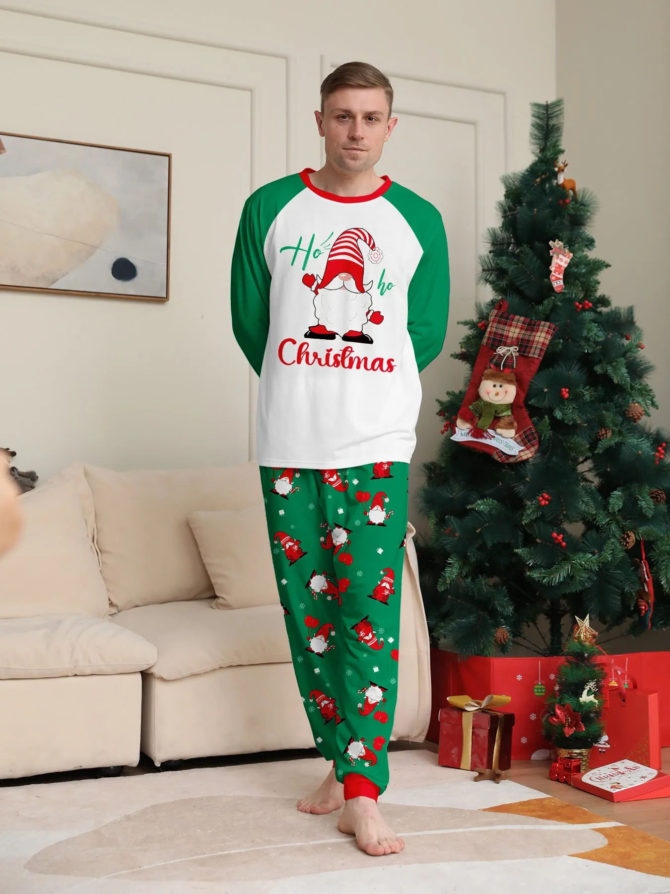 Family Parent-Child Green Printed Santa Pajama Set