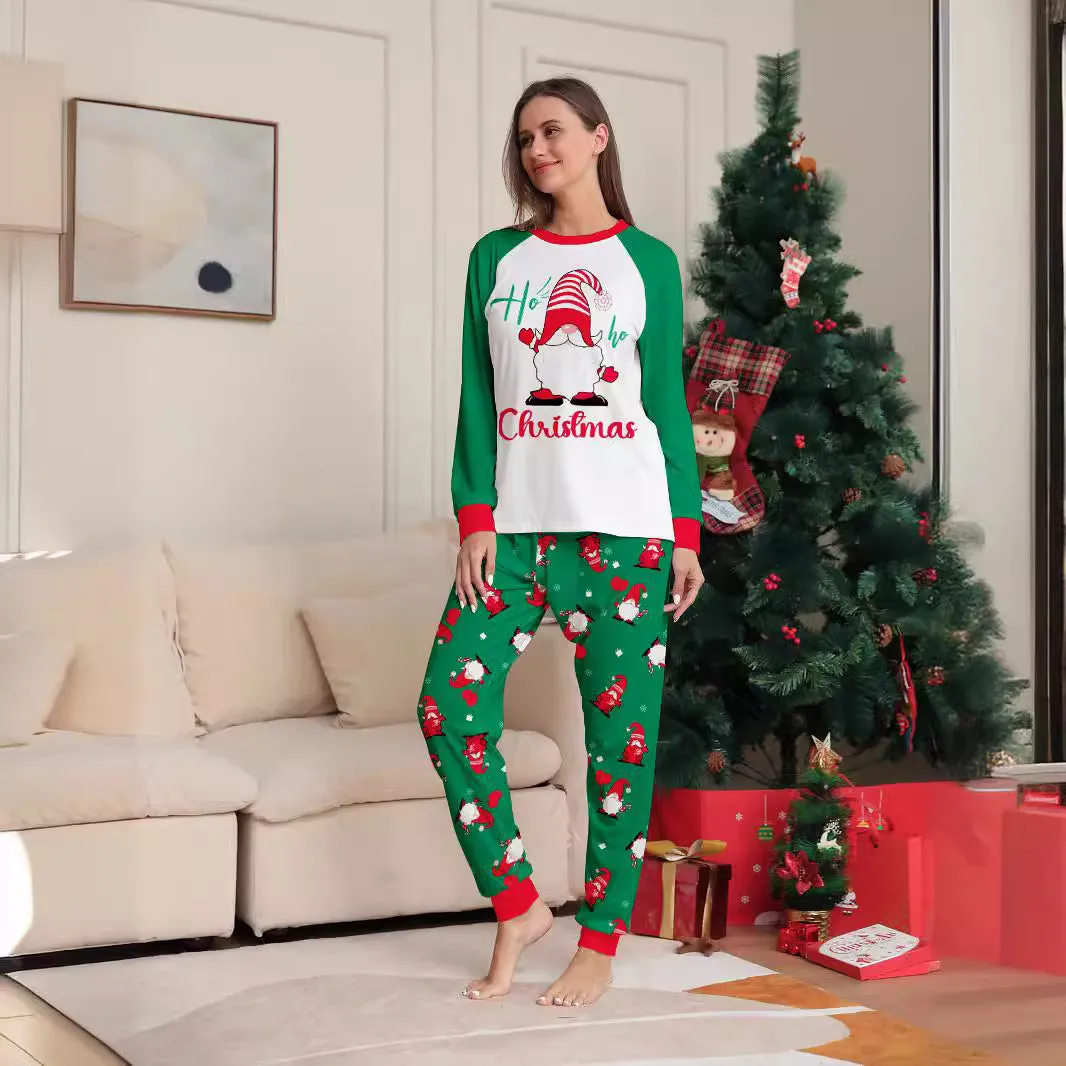 Family Parent-Child Green Printed Santa Pajama Set