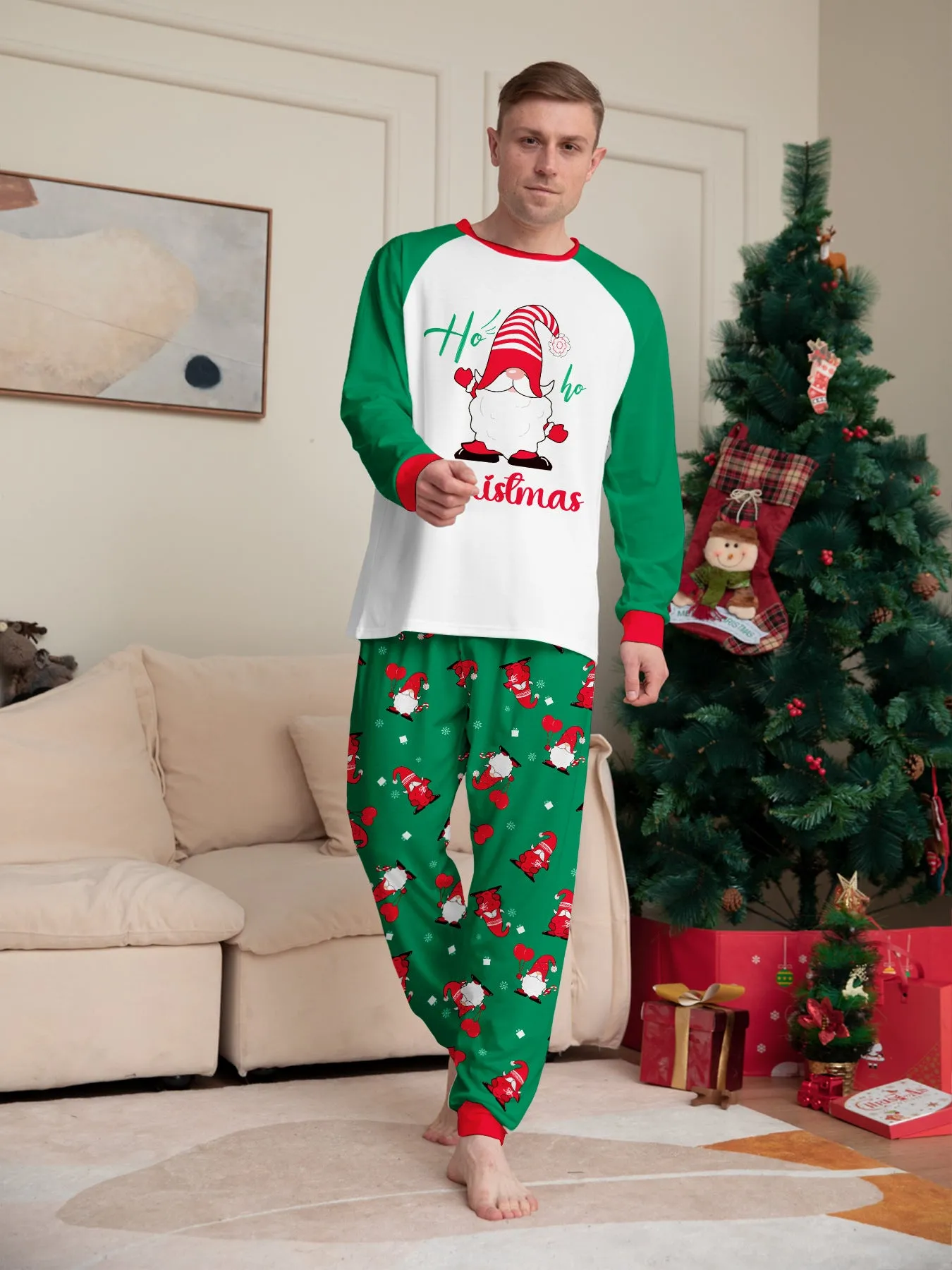 Family Parent-Child Green Printed Santa Pajama Set