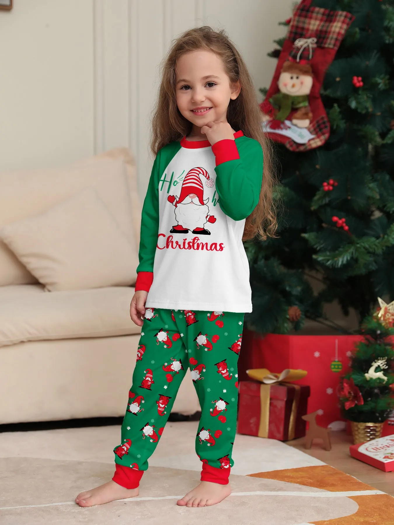 Family Parent-Child Green Printed Santa Pajama Set