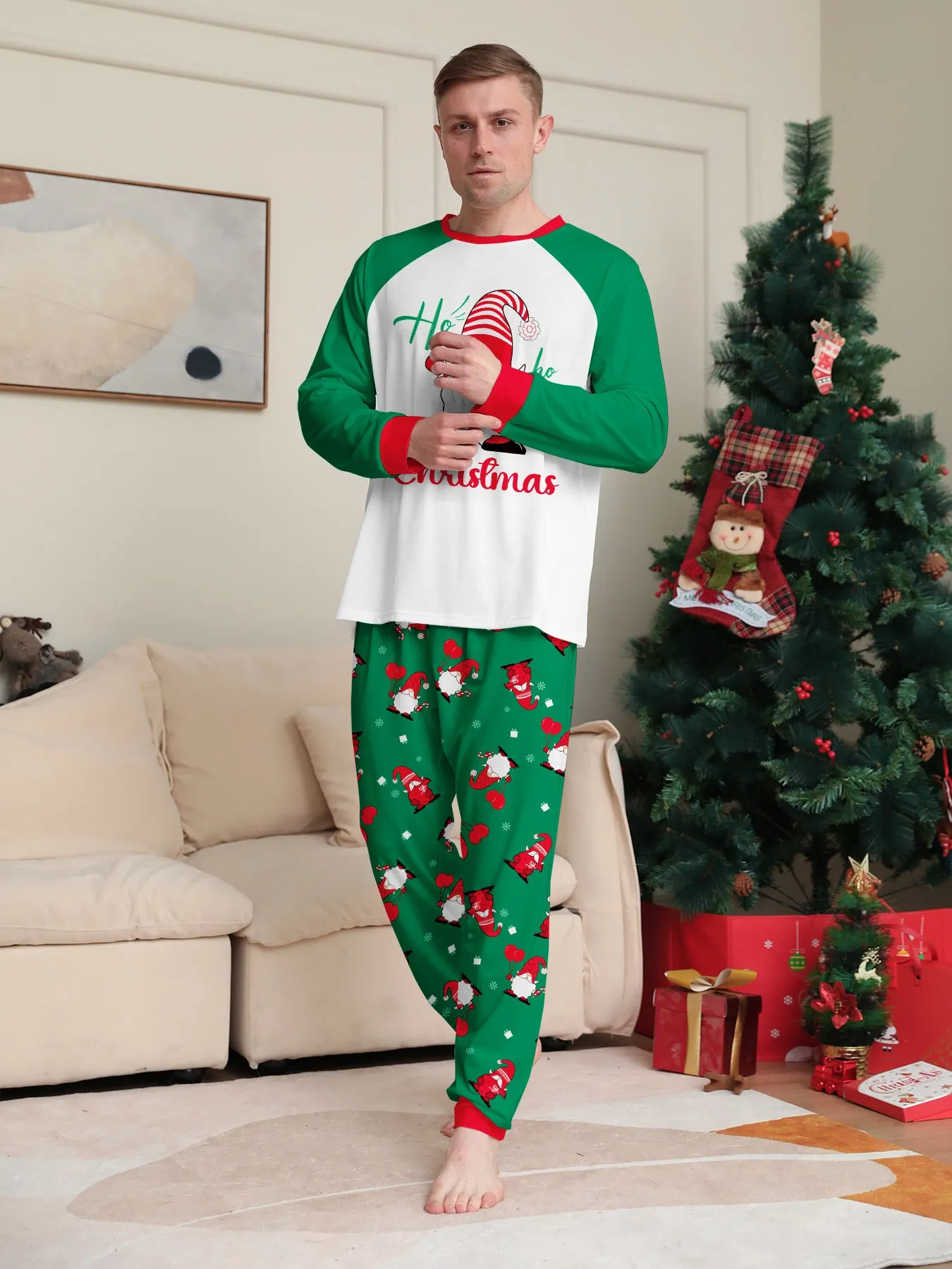 Family Parent-Child Green Printed Santa Pajama Set