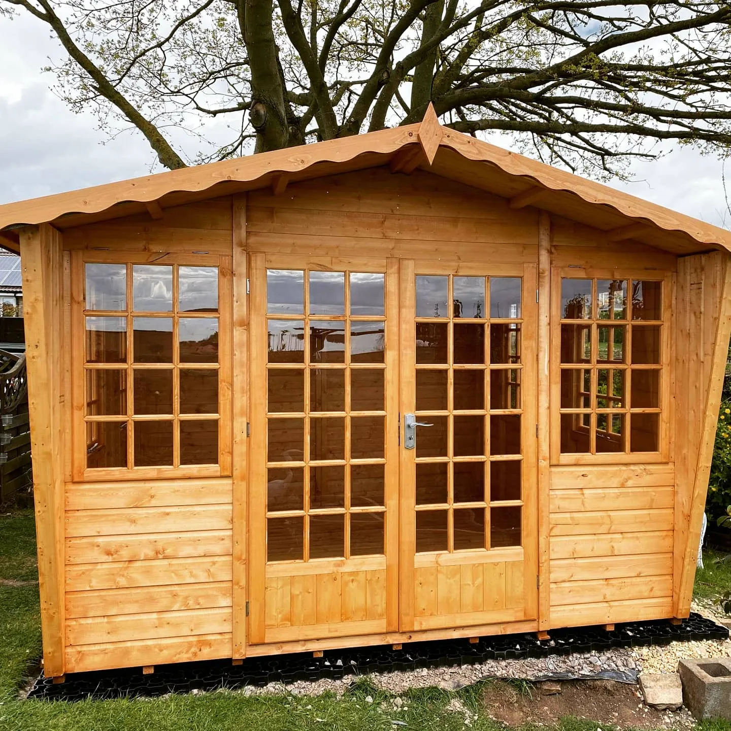 Goodwood Gold Beaulieu (12' x 12') Summerhouse