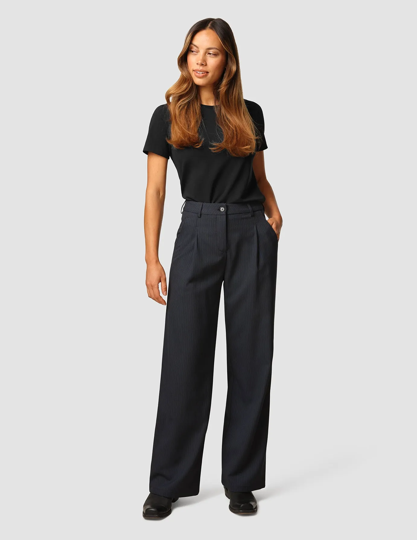 Serene Pants Wide Black Night Pinstripe